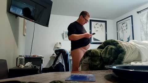 Snapshot of xtreme1970 chatting on February 4, 6:38 pm Xtreme online show from February 4, 6:38 pm