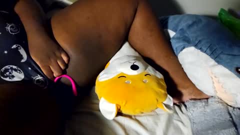 Snapshot of xunrichkitschbitchx chatting on January 5, 8:00 am Syd online show from January 5, 8:00 am