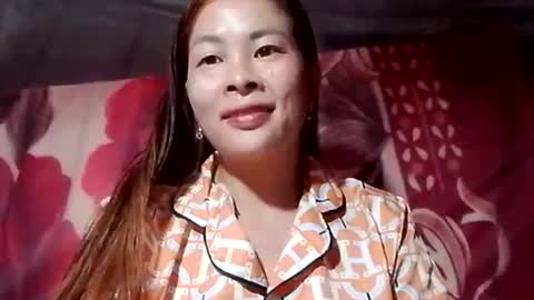 Snapshot of xuxulove00 chatting on September 22, 12:56 am xuxulove00 online show from September 22, 12:56 am