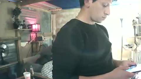 xvatx online show from December 16, 6:13 pm