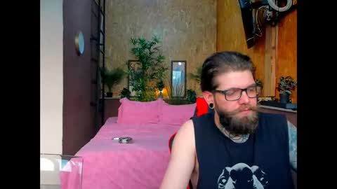 xwildhearts online show from April 4, 2:58 pm