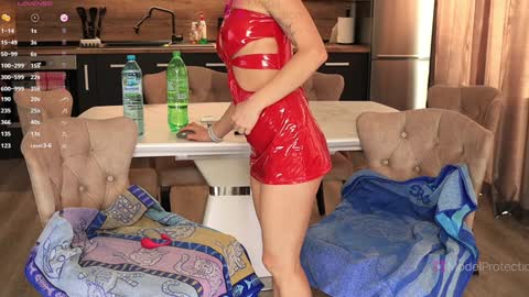 Snapshot of xwithy chatting on November 16, 12:33 pm FrancyStepmom and YStepson INTERESTED IN A GIRL-GIRL COLLABORATION TEXT ME HERE or INSTAGRAM online show from November 16, 12:33 pm