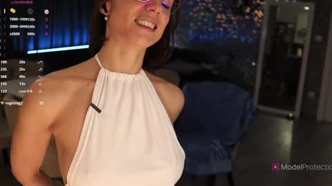 Snapshot of xwithy chatting on February 13, 5:09 pm FrancyStepmom and YStepson INTERESTED IN A GIRL-GIRL COLLABORATION TEXT ME HERE or INSTAGRAM online show from February 13, 5:09 pm