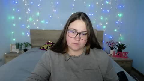 xx daniella xx online show from January 29, 6:01 am