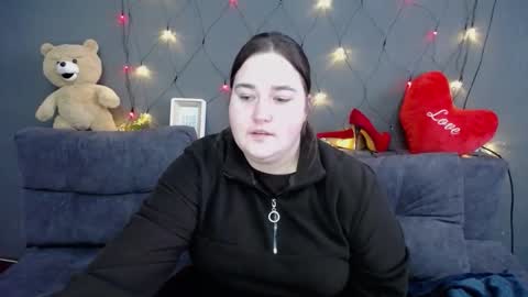 xx daniella xx online show from February 7, 7:34 am