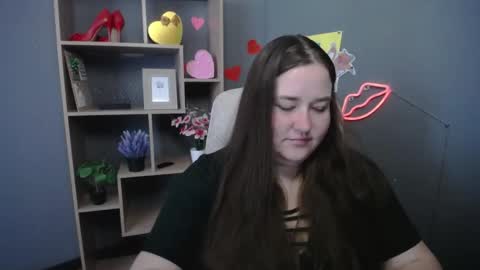 Snapshot of xx_daniella_xx chatting on May 9, 6:29 am xx daniella xx online show from May 9, 6:29 am