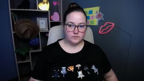 Snapshot of xx_daniella_xx chatting on May 16, 6:43 am xx daniella xx online show from May 16, 6:43 am