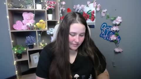 Snapshot of xx_daniella_xx chatting on May 28, 6:43 am xx daniella xx online show from May 28, 6:43 am