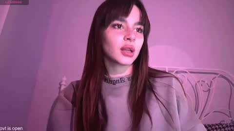 Lily online show from December 13, 7:53 pm