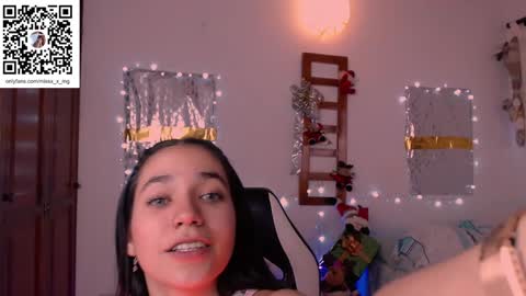 Snapshot of xx_x_mg chatting on December 3, 2:27 pm Jacky online show from December 3, 2:27 pm