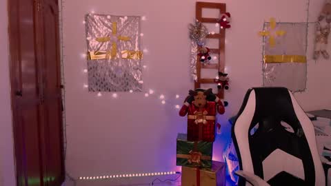 Snapshot of xx_x_mg chatting on January 3, 7:18 pm Jacky online show from January 3, 7:18 pm