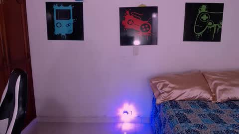 Snapshot of xx_x_mg chatting on October 31, 6:42 pm Jacky online show from October 31, 6:42 pm