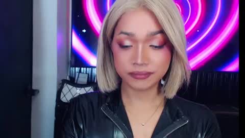 Snapshot of xxasian_goddessxx chatting on June 11, 6:39 pm xxasian_goddessxx online show from June 11, 6:39 pm