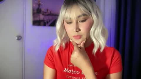 Snapshot of xxbeatrice69xx chatting on March 20, 7:08 pm Xxbeatrice69Xx online show from March 20, 7:08 pm