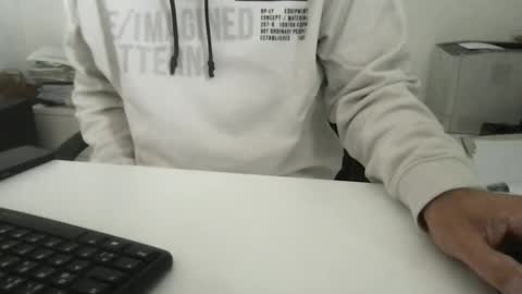 Sally  Alex online show from October 1, 8:09 am