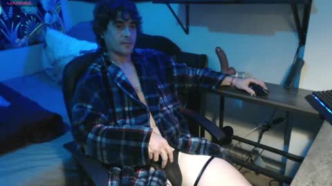 Snapshot of xxbobbydigitalxx chatting on January 15, 2:06 am XxBobbiDigitalxX online show from January 15, 2:06 am