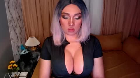cinddy online show from February 11, 8:03 pm