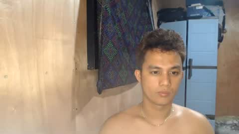 Snapshot of xxclark18xx chatting on July 1, 9:25 pm Clark online show from July 1, 9:25 pm