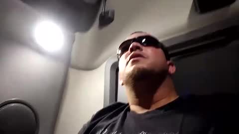 xxcucumber1989 online show from December 6, 9:57 pm