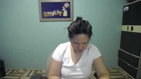 xxd4rlingxx online show from April 30, 9:19 pm