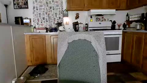 Deezy online show from February 5, 12:53 am
