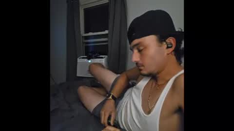 Snapshot of xxdreamboyxx0o chatting on June 24, 5:06 am XxDreamBoyxX online show from June 24, 5:06 am