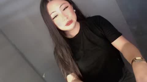 Snapshot of xxexpensive_candy chatting on August 5, 3:53 am Janae online show from August 5, 3:53 am