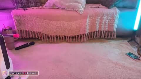 Snapshot of xxfairyxgiiirlxx chatting on March 7, 9:12 pm xxfairyxgiiirlxx online show from March 7, 9:12 pm