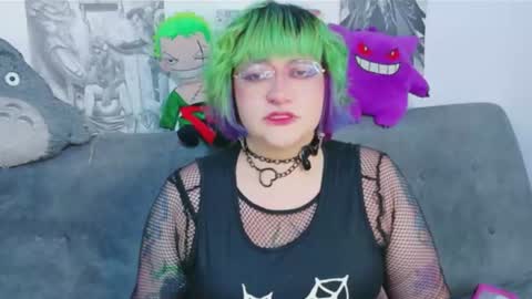 Snapshot of xxgreengoodxx chatting on June 14, 6:32 pm xxgreengoodxx online show from June 14, 6:32 pm