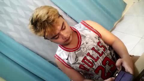 Loyd online show from November 14, 8:35 am