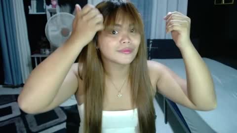 Snapshot of xxkylie_smithxx chatting on May 26, 6:59 pm Kylie Smith online show from May 26, 6:59 pm