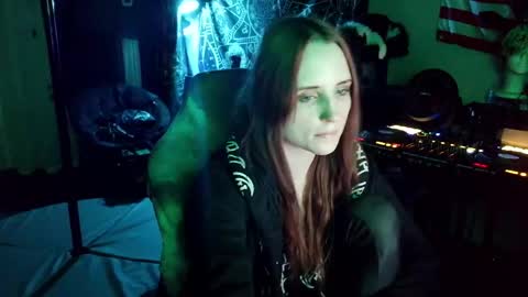 Lilith online show from April 30, 3:46 am