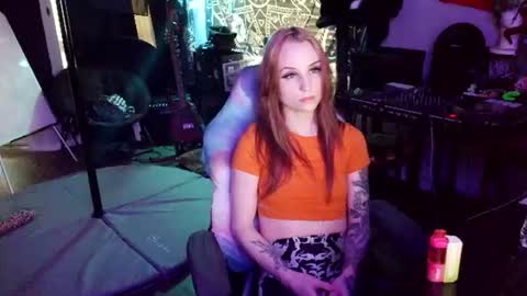 Lilith online show from June 23, 12:30 am