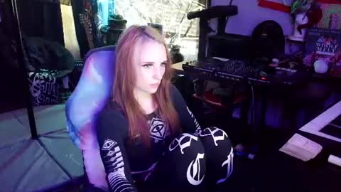 Lilith online show from June 29, 11:38 pm