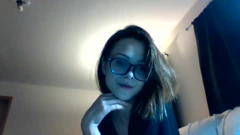 Snapshot of xxlily_monroexx chatting on September 18, 5:31 am xxlily_monroexx online show from September 18, 5:31 am