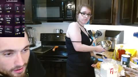 Snapshot of xxlittlemiss95xx chatting on December 11, 11:41 am Natalie Jade online show from December 11, 11:41 am