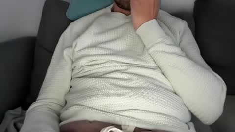 Snapshot of xxlspain_ chatting on December 15, 8:07 am xxlspain_ online show from December 15, 8:07 am