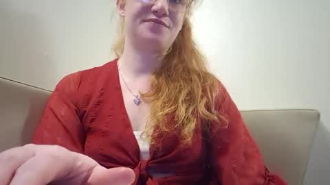 Snapshot of xxmariebliss chatting on May 17, 2:20 am xxmariebliss online show from May 17, 2:20 am