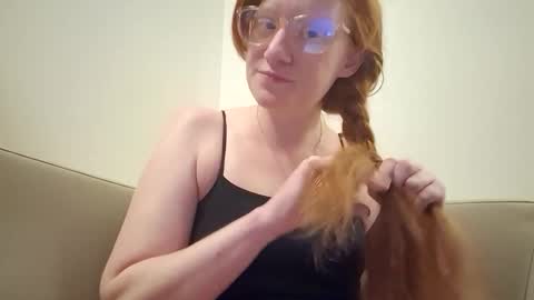 Snapshot of xxmariebliss chatting on May 22, 3:39 pm xxmariebliss online show from May 22, 3:39 pm