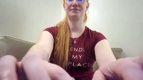 Snapshot of xxmariebliss chatting on May 24, 2:11 pm xxmariebliss online show from May 24, 2:11 pm