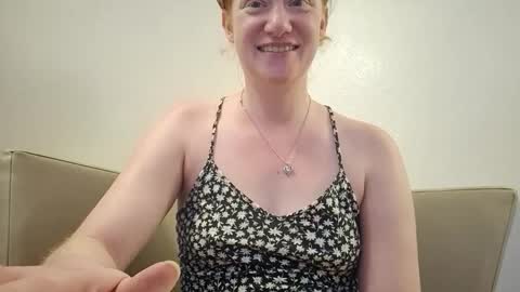 Snapshot of xxmariebliss chatting on June 3, 12:52 pm xxmariebliss online show from June 3, 12:52 pm