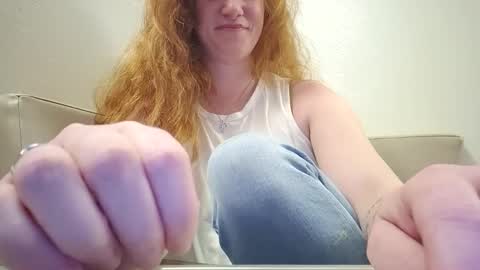 Snapshot of xxmariebliss chatting on June 5, 1:39 pm xxmariebliss online show from June 5, 1:39 pm