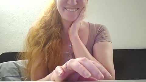 Snapshot of xxmariebliss chatting on June 8, 1:28 am xxmariebliss online show from June 8, 1:28 am