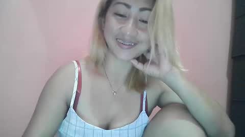 xxsugarpopxx online show from February 16, 12:21 pm