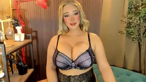xxtastefullayeshaxx online show from April 30, 9:08 pm