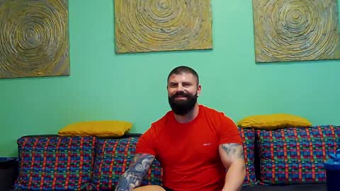 Snapshot of xxtreamleonard chatting on January 15, 3:18 pm Xtream Leonard online show from January 15, 3:18 pm