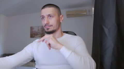 Snapshot of xxx_alejandro chatting on March 4, 8:57 am xxx_alejandro online show from March 4, 8:57 am