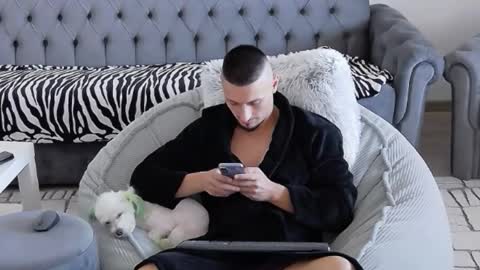 Snapshot of xxx_alejandro chatting on September 18, 10:39 am xxx_alejandro online show from September 18, 10:39 am