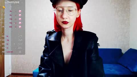 Snapshot of xxx_goddes_xxx chatting on February 4, 5:34 pm Andariel online show from February 4, 5:34 pm