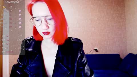 Snapshot of xxx_goddes_xxx chatting on March 1, 6:43 pm Andariel online show from March 1, 6:43 pm